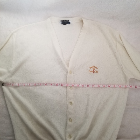 Vintage PICKERING Brookwood Country Club USA Ivory Button Up Cardigan R… - Picture 9 of 12